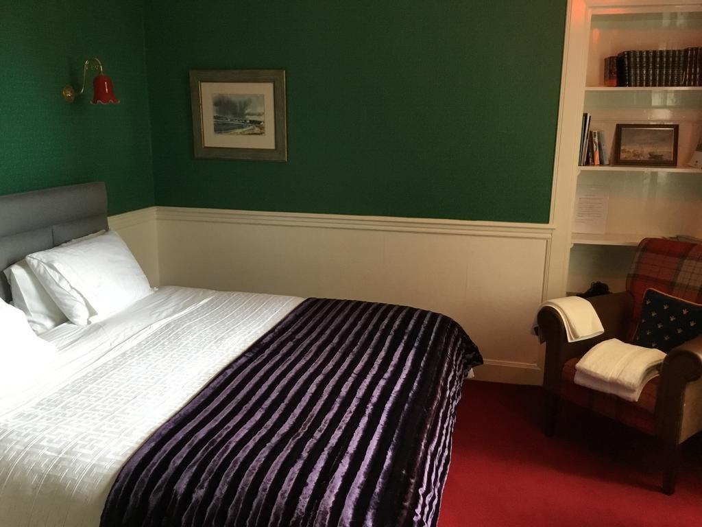 Moorlands Bed & Breakfast Helensburgh Bagian luar foto